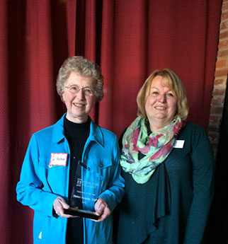Sr. Helen Huewe Named “Volunteer Of The Year” Of Opening Doors
